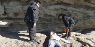 Encuentran a un inglés borracho varado en la playa de Salou